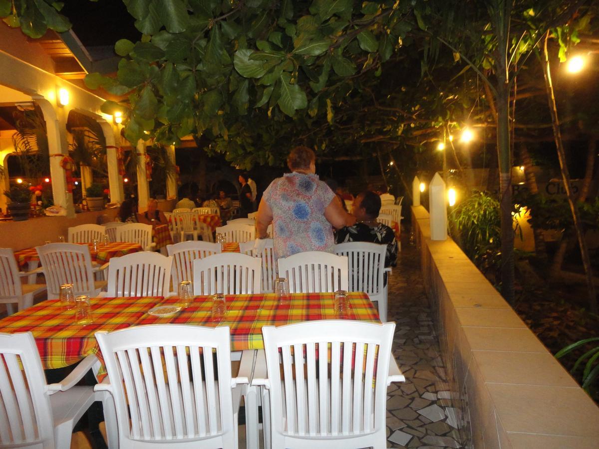 Sunset Bay Club All Inclusive Colihaut Dış mekan fotoğraf